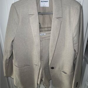 Old Navy Light Tan matching blazer and shorts. Linen.